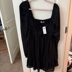 Abercrombie and Fitch Black Dress